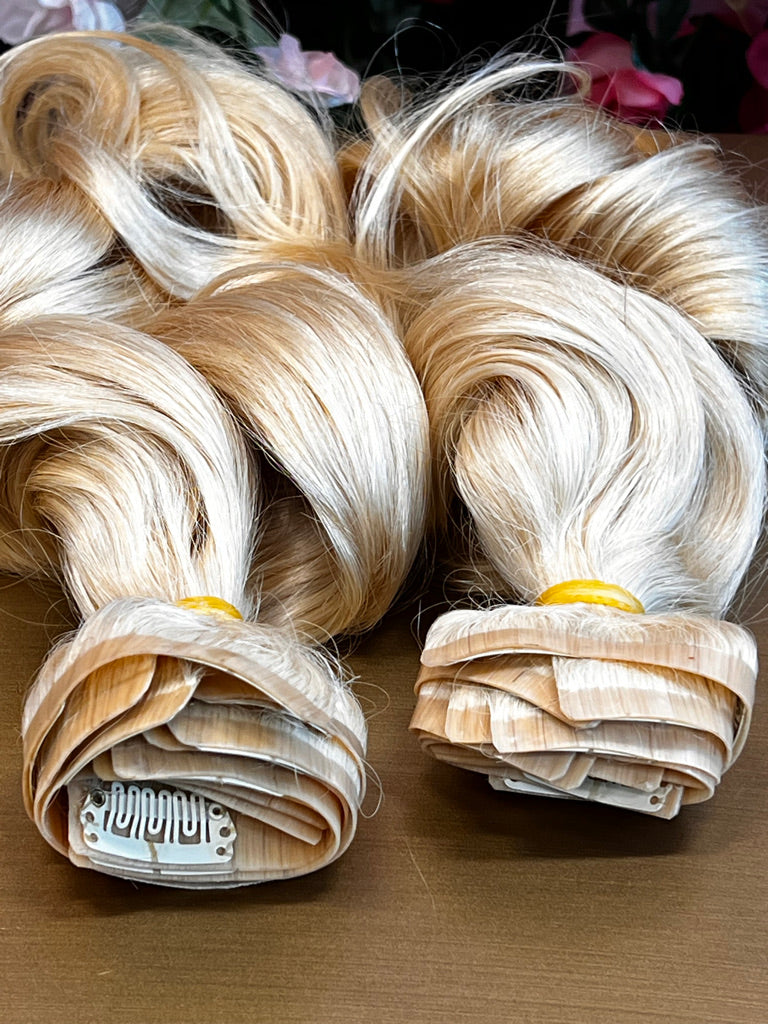 Natural Blonde Clip Ins 100g set Natural Wavy 18"