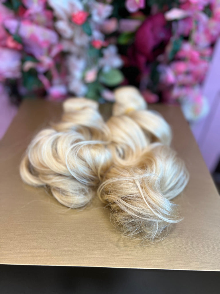 Natural Blonde Clip Ins 100g set Natural Wavy 18"