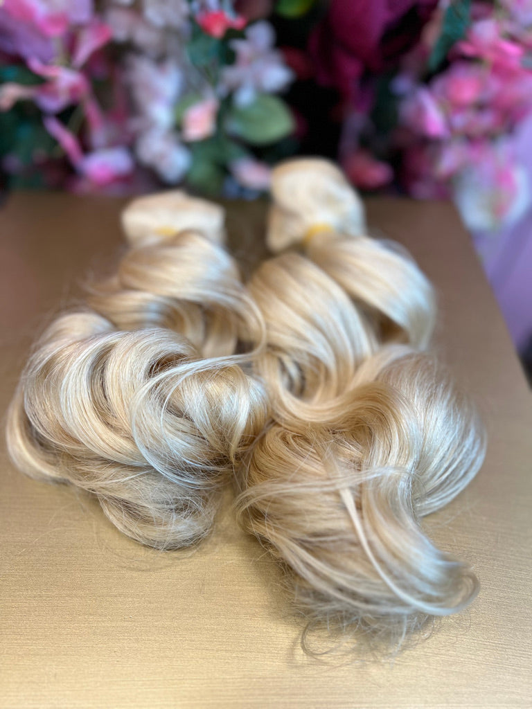 Natural Blonde Clip Ins 100g set Natural Wavy 18"