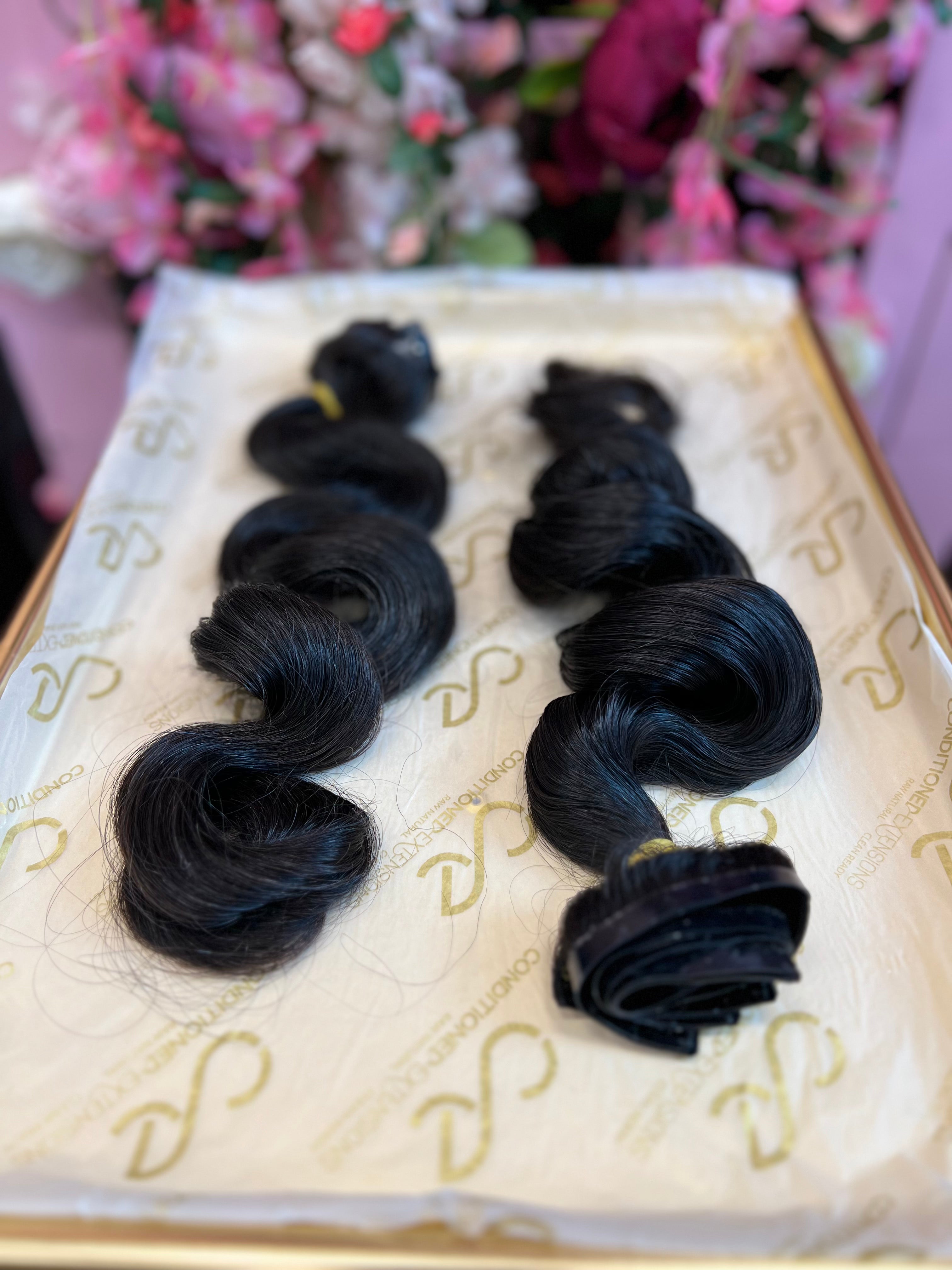 Raw Vietnamese Natural Wave Clip Ins 200 grams (2 bundles)