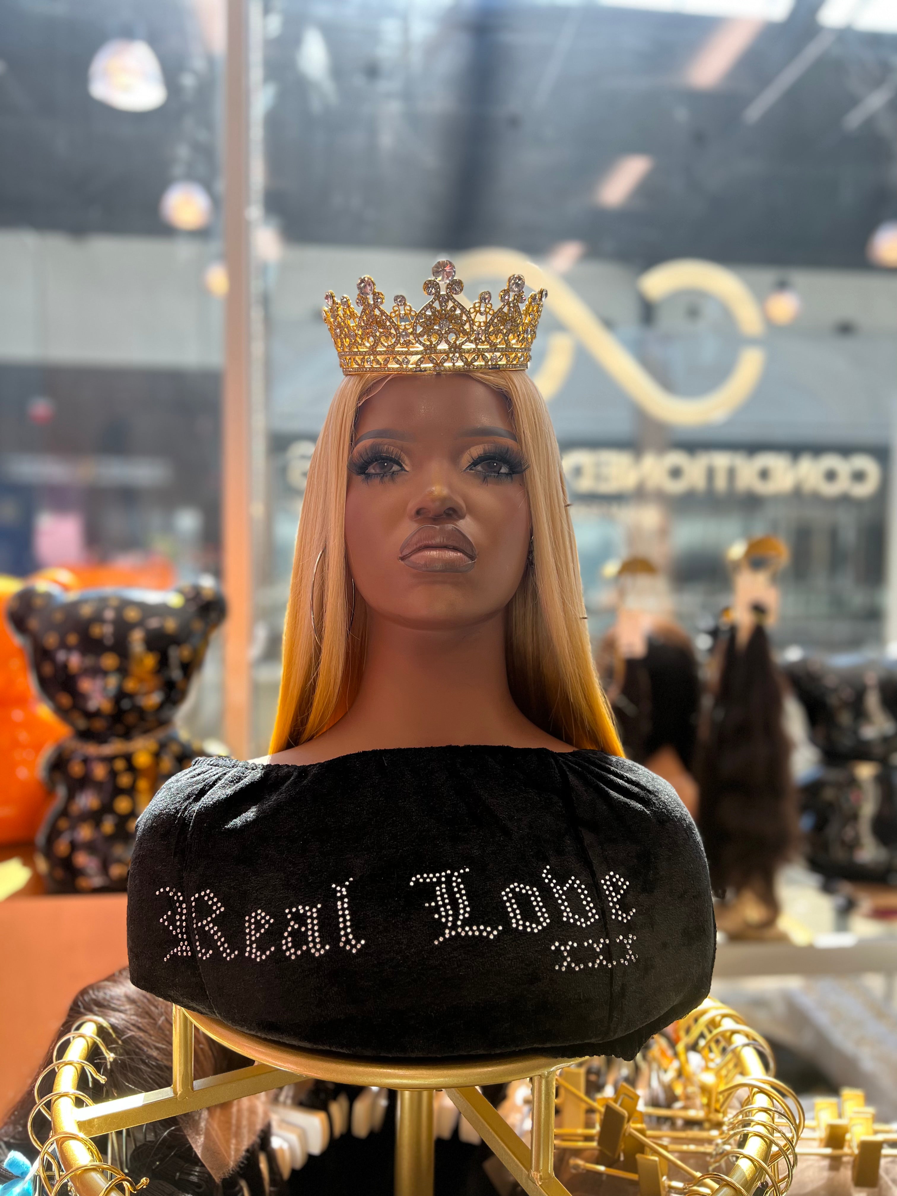 30" Ombre Blonde Closure Wig