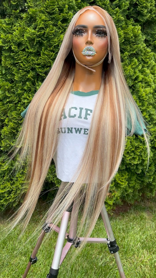 Hazel Blonde Highlight Wig 30" 13x4 Frontal