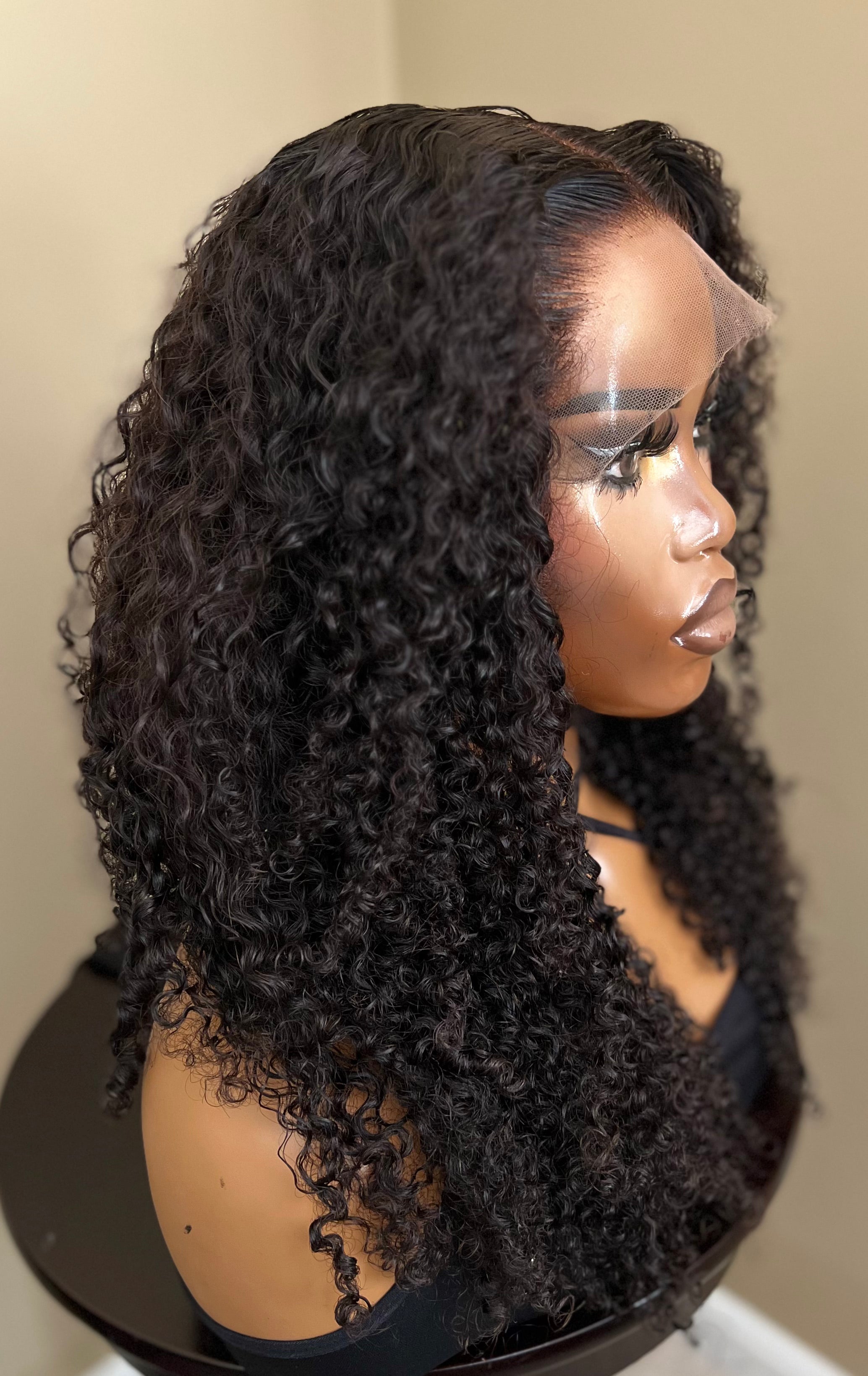 18" 4c Curly 13x4 HD Lace Frontal Wig